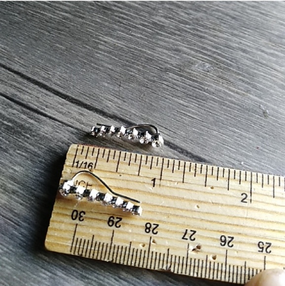  2 for $15 Trendy Earring Climber gold or silver - Picture 2 of 2